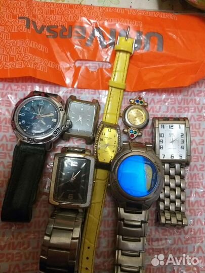 Детские часы и часы с водой