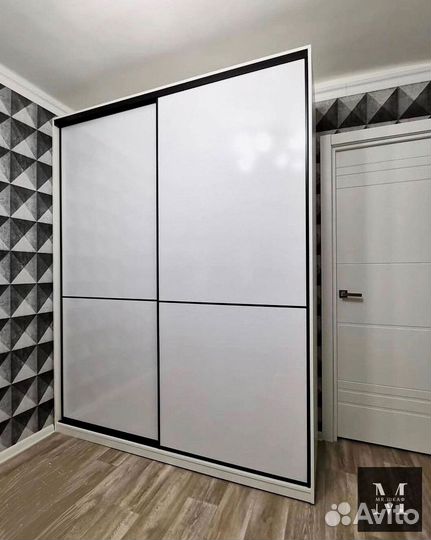 Шкаф с антресолью