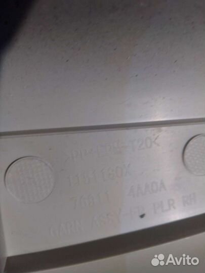 Пластик передней стойки кузова Nissan Almera G15