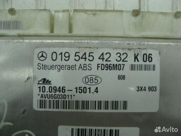 Блок управления ABS Mercedes-Benz C-Класс