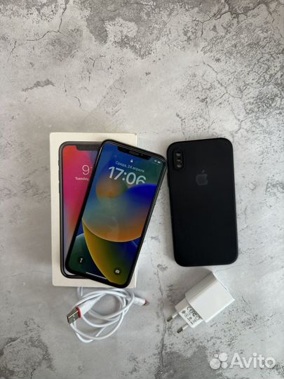 iPhone X, 64 ГБ