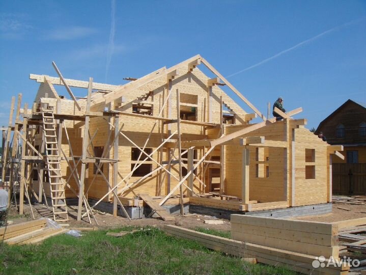 Бригада строителей