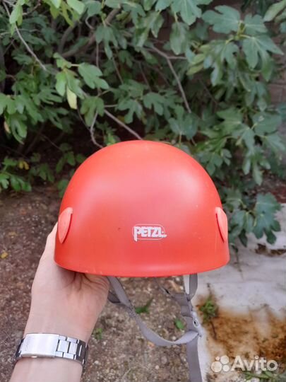 Каска альпинистская Petzl оранжевая