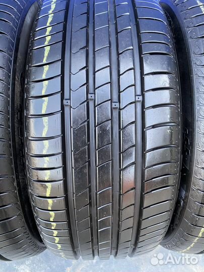 Kumho Ecsta HS51 215/45 R16
