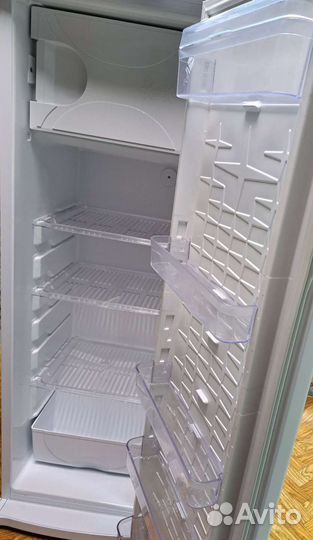 Холодильник Саратов 160/47/50см