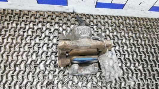 Суппорт тормозной задний правый toyota RAV 4 ZSA3