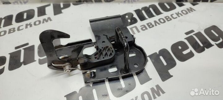 Замок капота Volkswagen Passat Cc 357 CAW