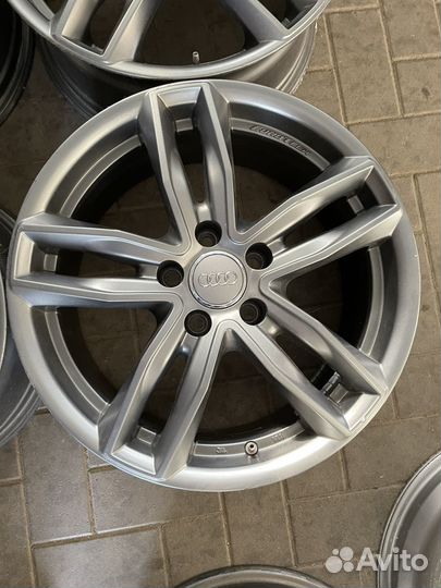 Красивые качественные диски R17/5/112 audi
