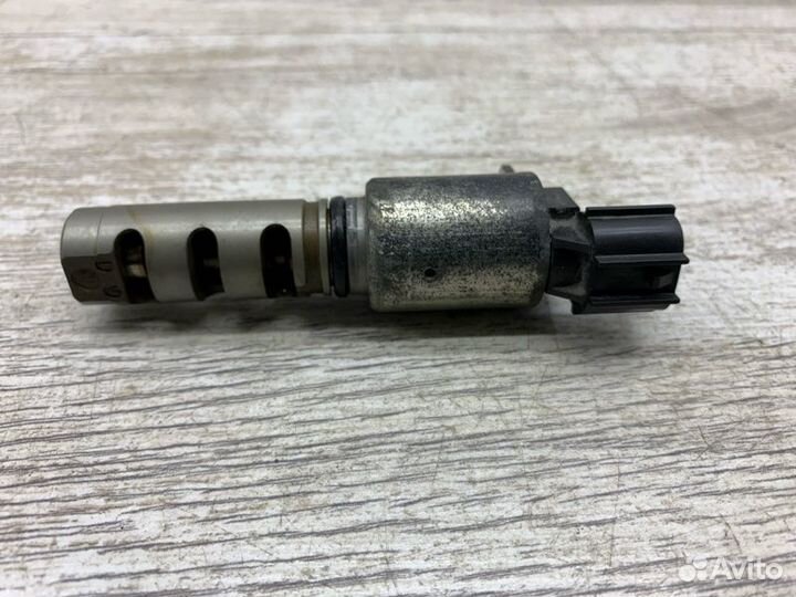 Клапан VVT-i Toyota Avensis универсал 2ZR-FAE 2009