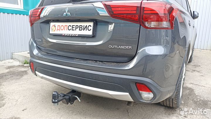 Фаркоп на Mitsubishi Outlander 3, шар под квадрат