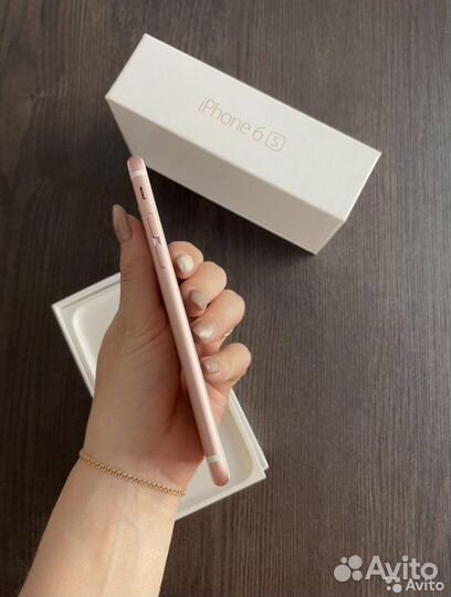 iPhone 6S, 32 ГБ