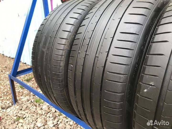 Pirelli P Zero PZ4 225/40 R18