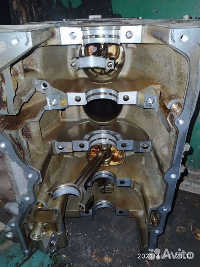 Двигатель на запчасти Mondeo 2.3