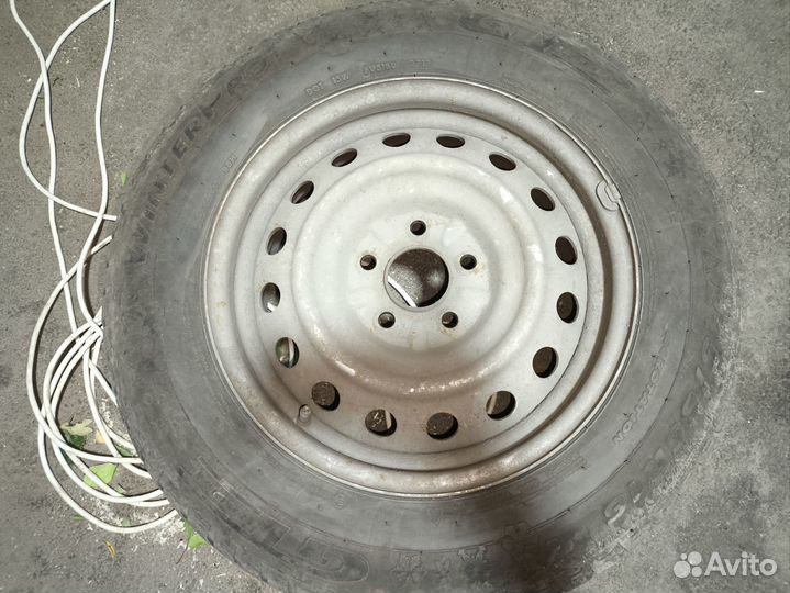 Winter Tact Nord Frost 3 215/65 R16 44