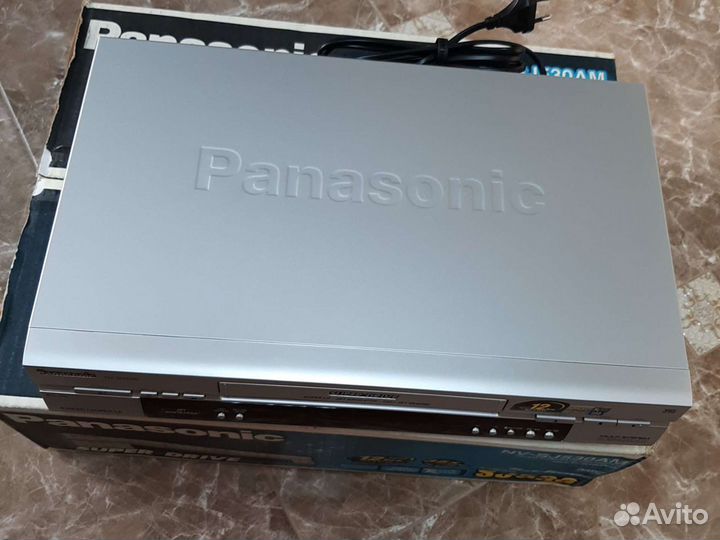 Видеомагнитофон panasonic sj 530