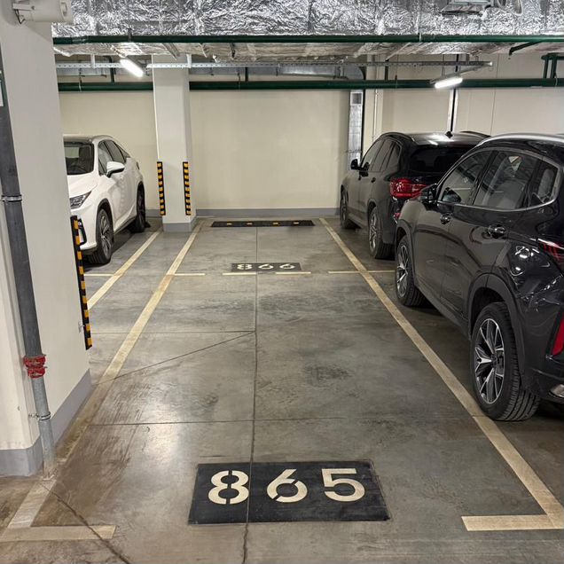 Машиноместо, 26 м²