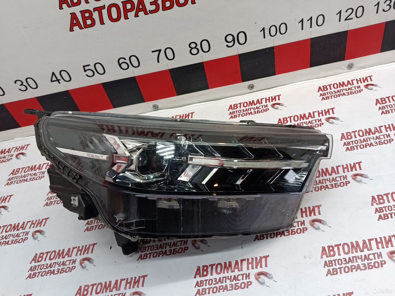 Фара правая Faw Bestune T99