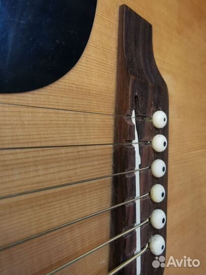 Гитара акустическая