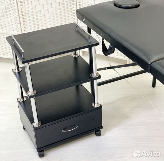 Тележка косметолога