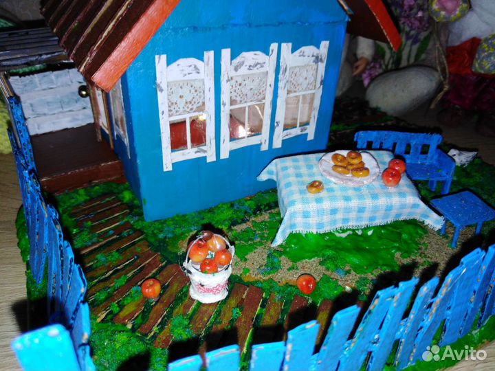 Ночник. Миниатюрный Домик в деревне