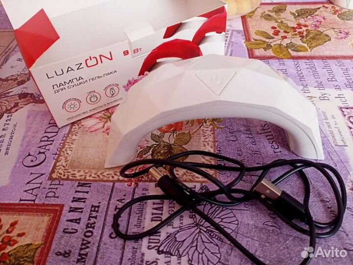 Лампа для сушки гель-лака