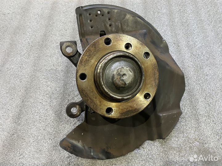 Кулак П/П BMW 3 e46