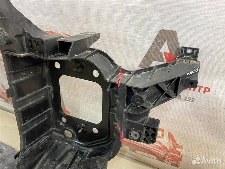 Панель передка (телевизор) - рамка радиатора Kia