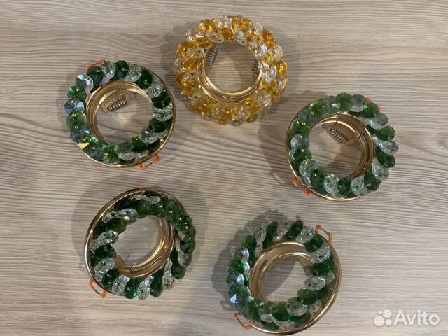 Точечный светильник потолочный