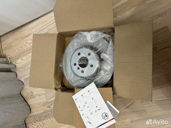 Тормозные диски задние bosch 0986479F61