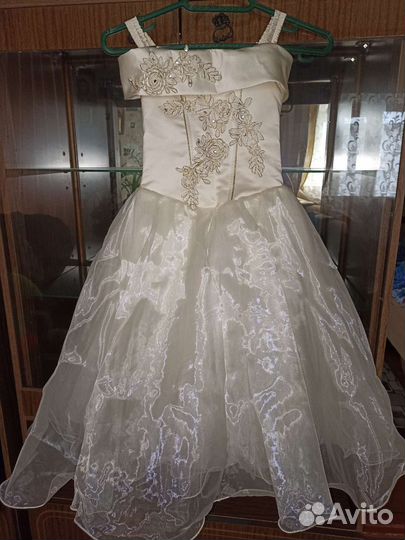 Платье на девочку