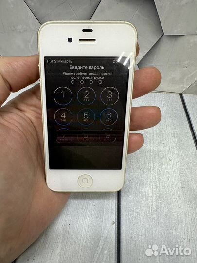 iPhone 4S, 8 ГБ