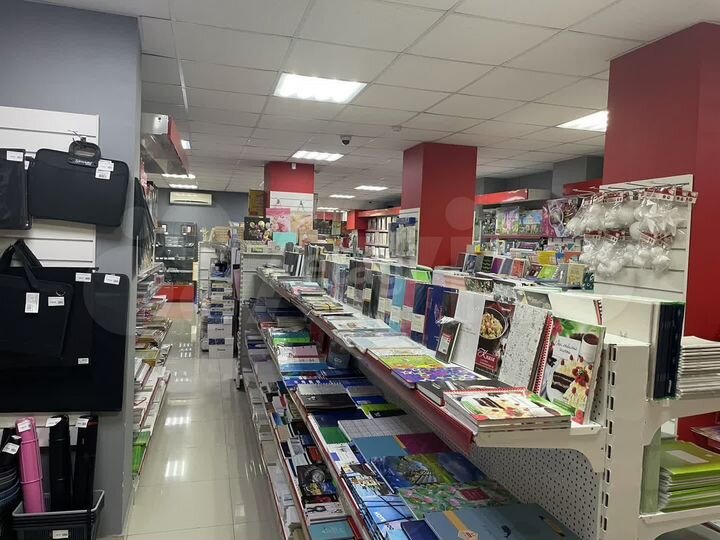 Сдам торговое помещение, 143.8 м²