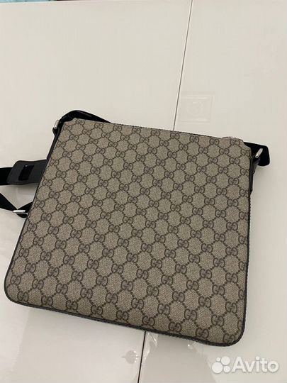 Gucci GG messenger bag beige