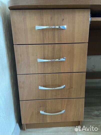 Компьютерный столик бу