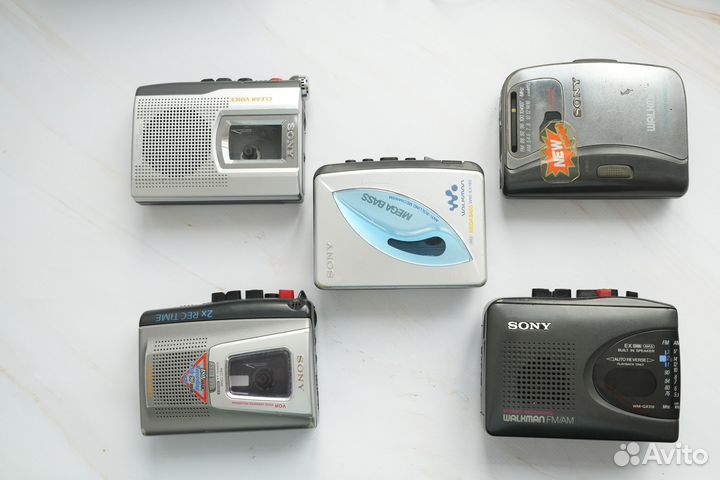 Кассетные плееры и диктофоны Sony