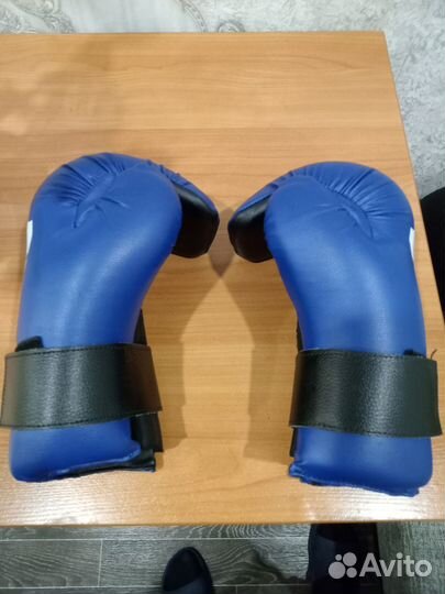 Перчатки для тхэквондо