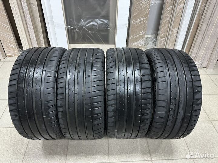 Michelin Pilot Sport 4 S 255/35 R19