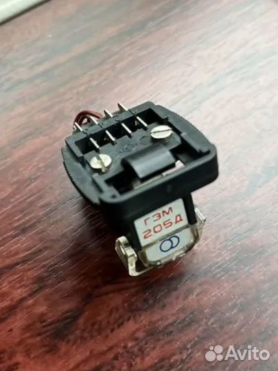 Головка звукоснимателя гзм205Д без иглы
