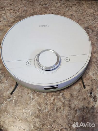 Робот пылесос midea