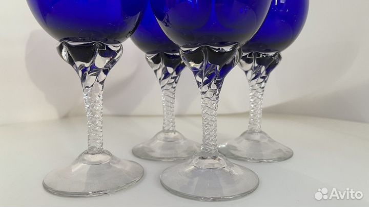 Бокалы для вина