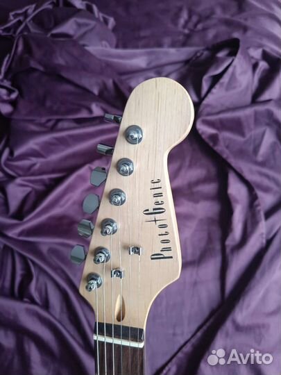 Электрогитара Fhotogenic Stratocaster.Новая.обмен
