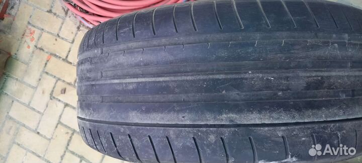 Dunlop SP Sport Maxx GT 245/50 R18 100W
