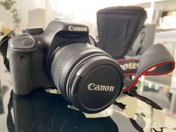 Зеркальный фотоаппарат canon