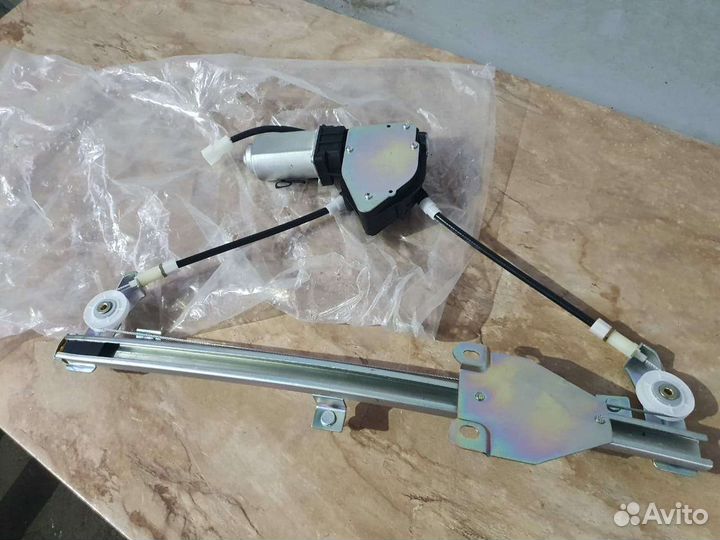 Стеклоподемник Ваз 2114 2115 Электро Левый