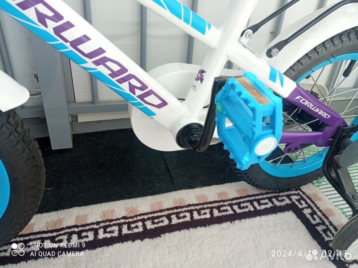 Велосипед детский от 3 лет бу в отличном состоянии