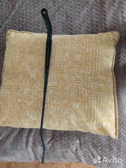 Поводок дворника kia spectra правый