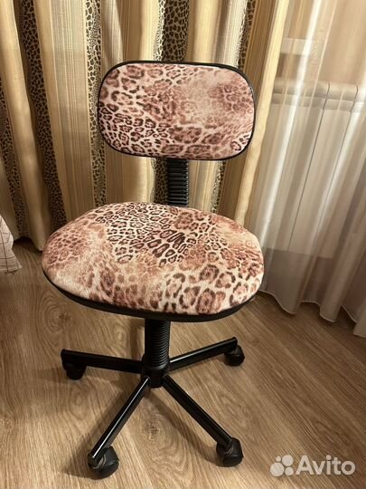 Компьютерное кресло