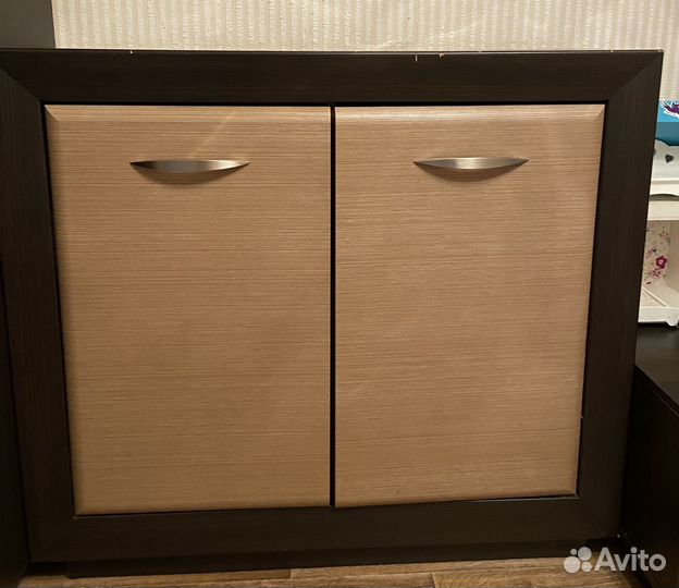 Стенка в гостиную