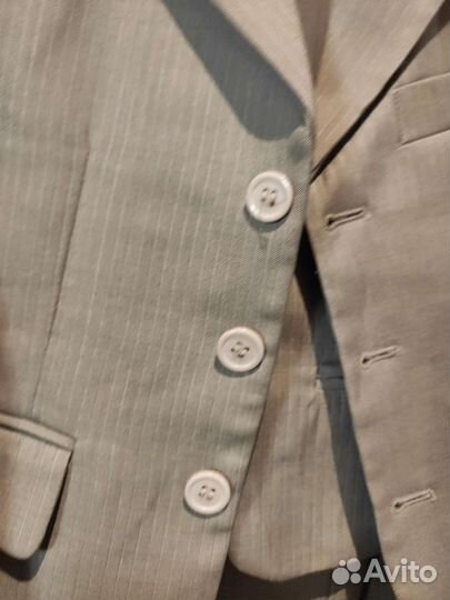 Нарядный костюм для мальчика 104-110 Италия