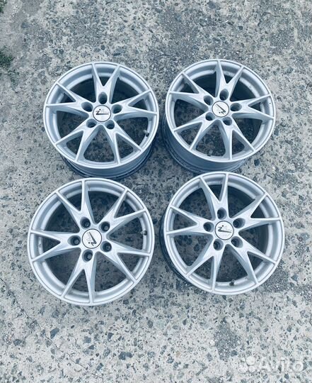 Литые диски R15 5x114.3